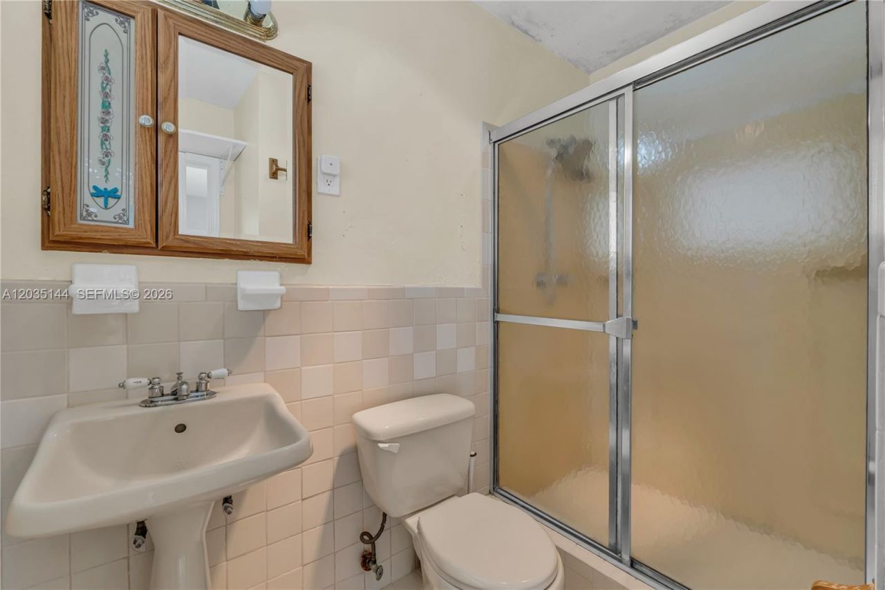 9982 SW 196th St , Cutler Bay, FL 33157 Photo