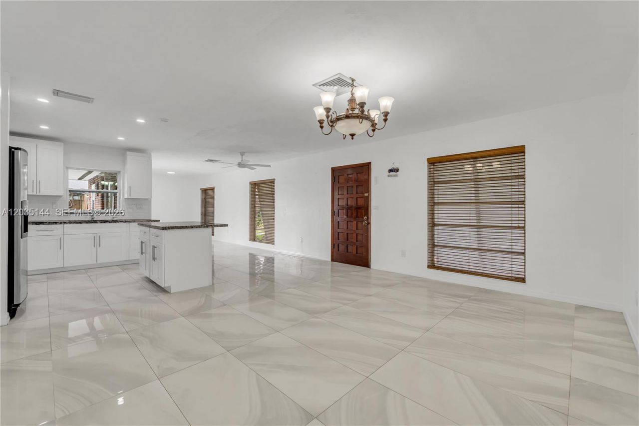 9982 SW 196th St , Cutler Bay, FL 33157 Photo