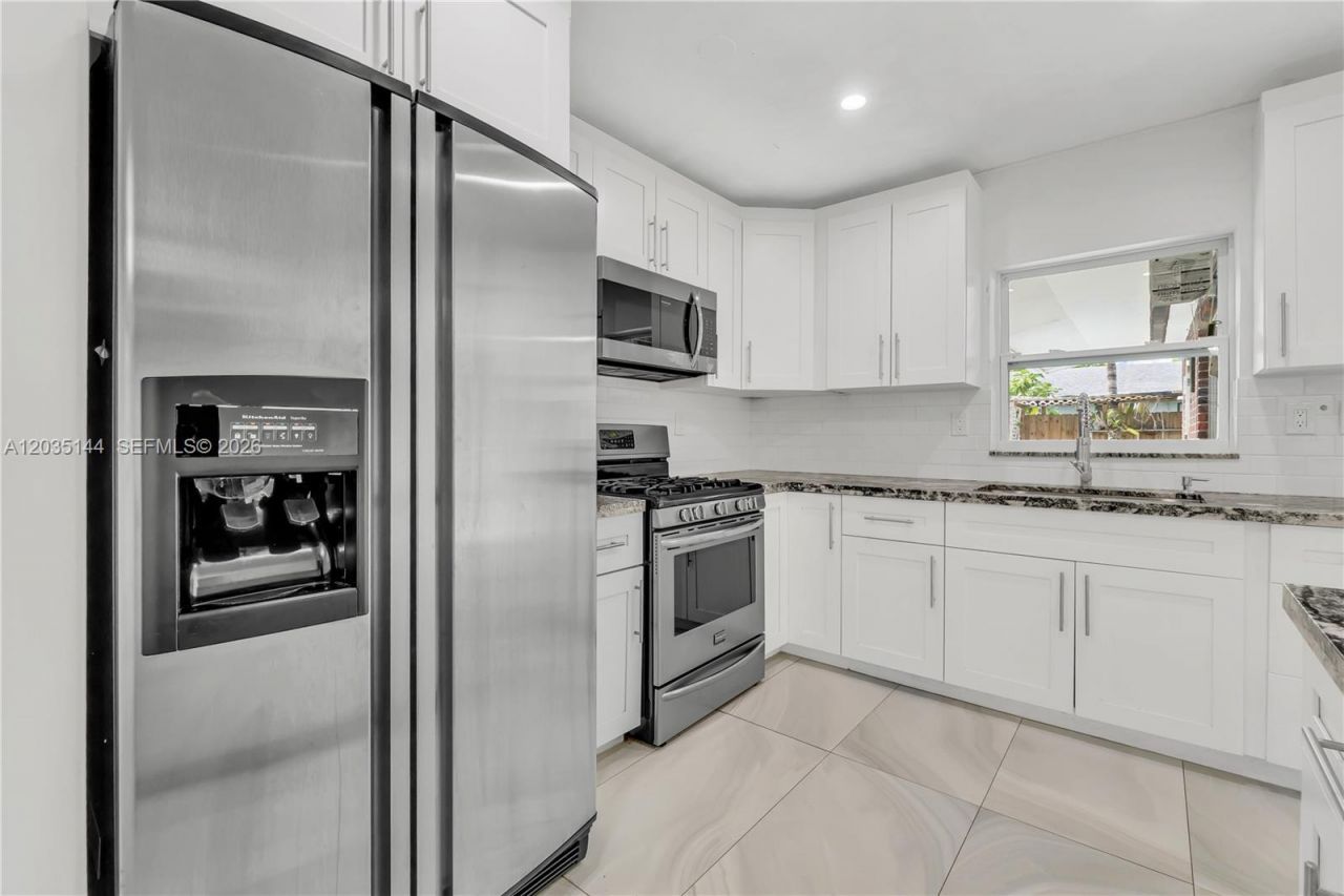 9982 SW 196th St , Cutler Bay, FL 33157 Photo