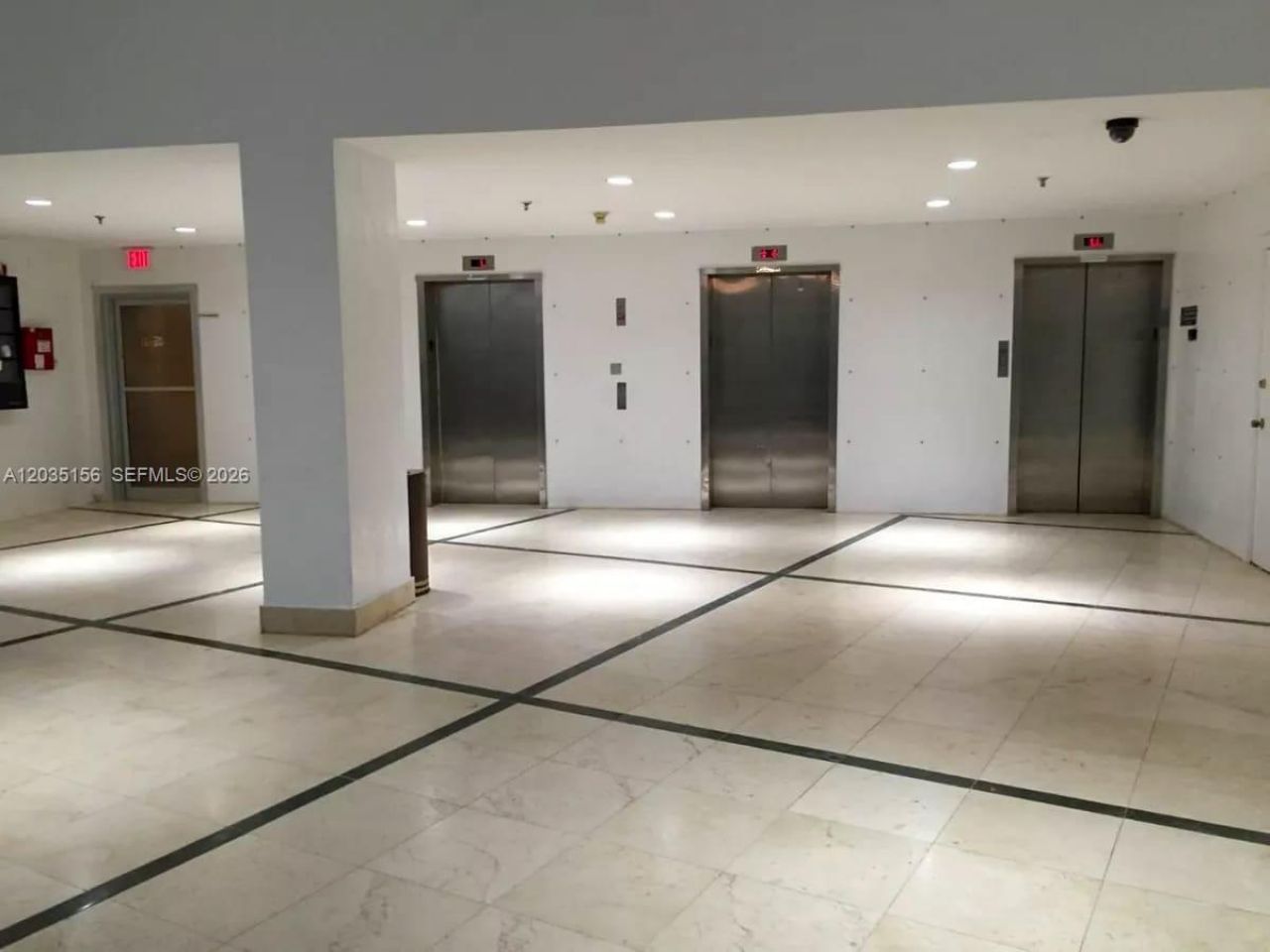 6345 Collins Ave , Unit 830, Miami Beach, FL 33141 Photo