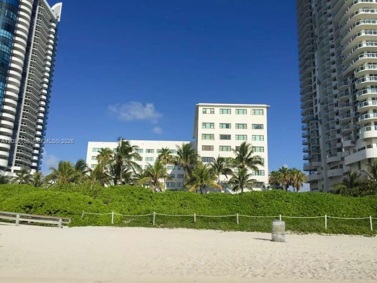 6345 Collins Ave , Unit 830, Miami Beach, FL 33141 Photo
