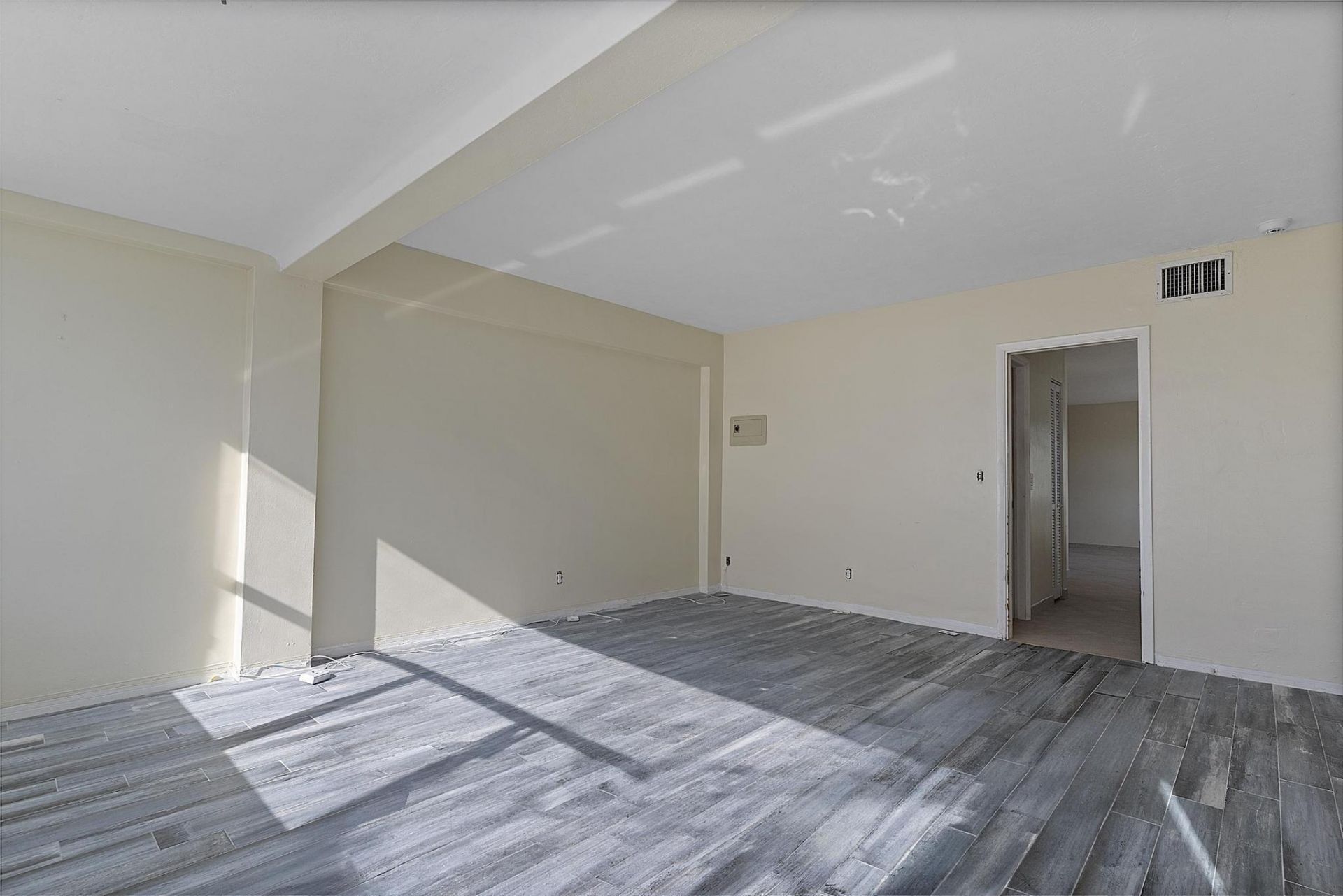 1801 S Surf Road, Unit 2a, Hollywood, FL 33019 Photo