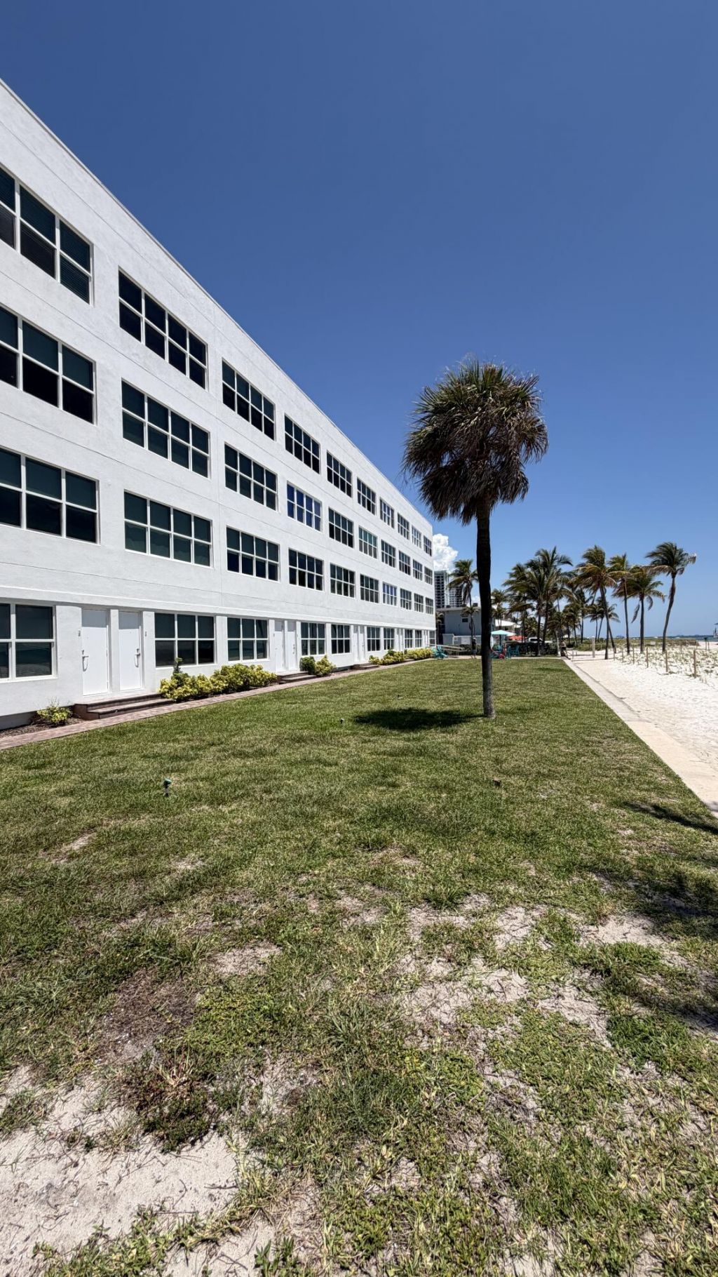 1801 S Surf Road, Unit 2a, Hollywood, FL 33019 Photo