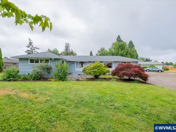 3630 Circle Dr SE, Albany, OR 97322