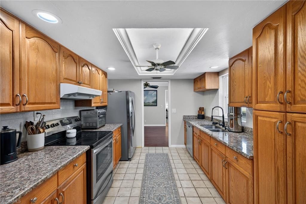 2333 Dover Ave , Fort Myers, FL 33907 Photo