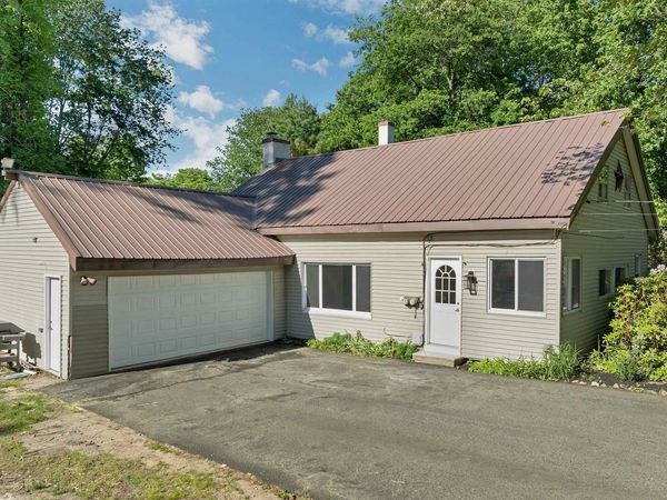 3 Carter Road, Merrimack, NH 03054