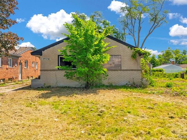 9190 Schaefer Highway , Detroit, MI 48228