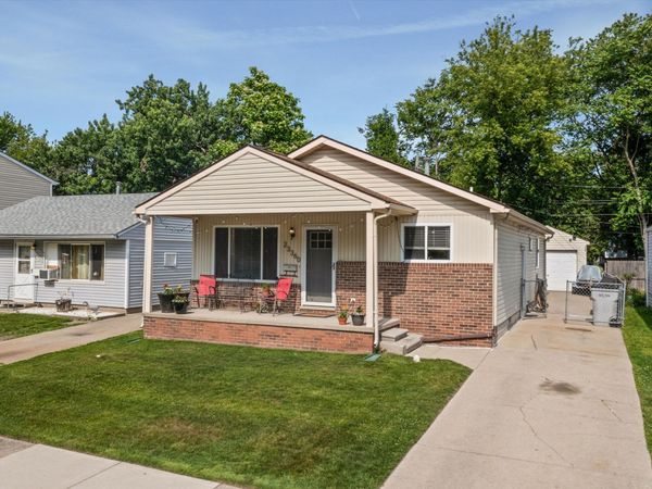 23360 Pilgrim Avenue, Hazel Park, MI 48030