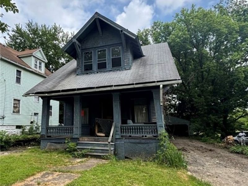 40 W Woodbine Avenue, Youngstown, OH 44505 Photo 1