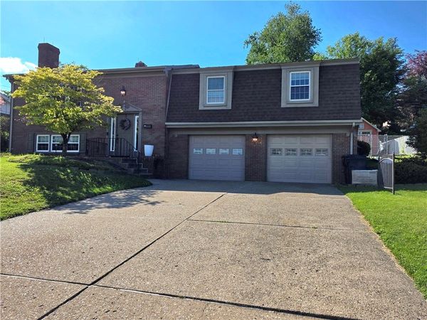 2130 Lebanon Dr, Mckeesport, PA 15135