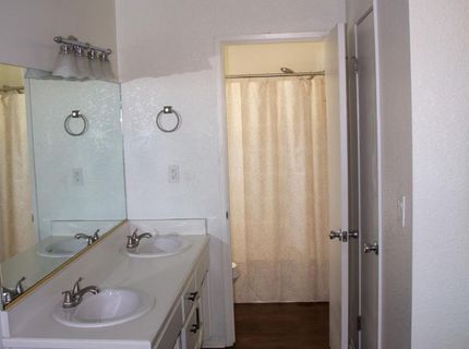 5880 Sunset Blvd West, Roseville, CA 95747 Photo