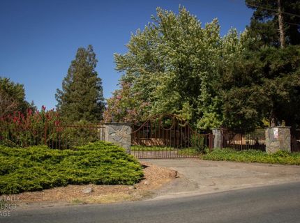 5880 Sunset Blvd West, Roseville, CA 95747 Photo