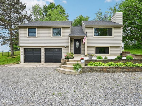 8202 S County Road 5 S, West Liberty, OH 43357