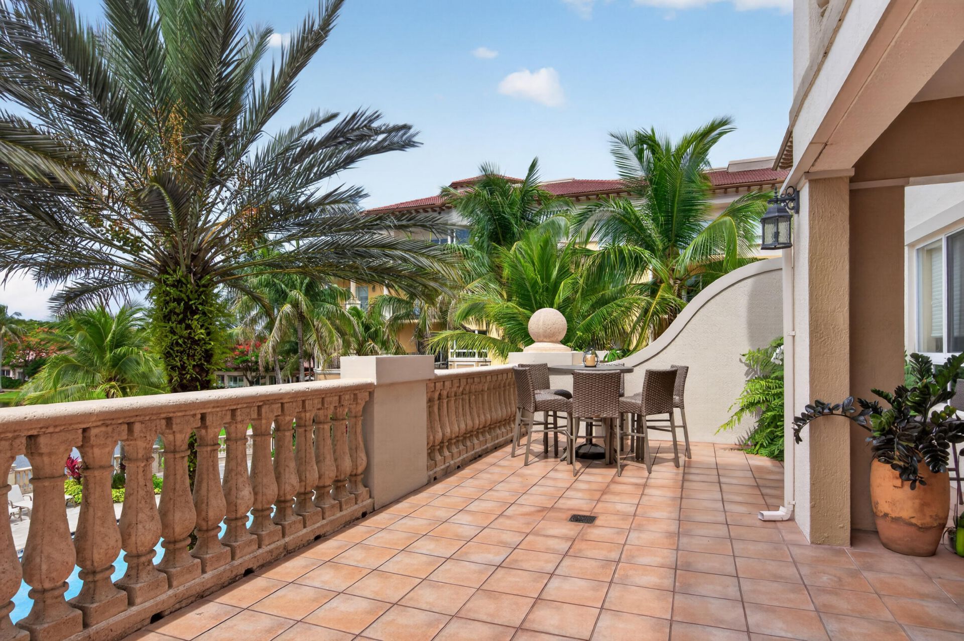 16102 Emerald Estates Drive, Unit 220, Weston, FL 33331 Photo