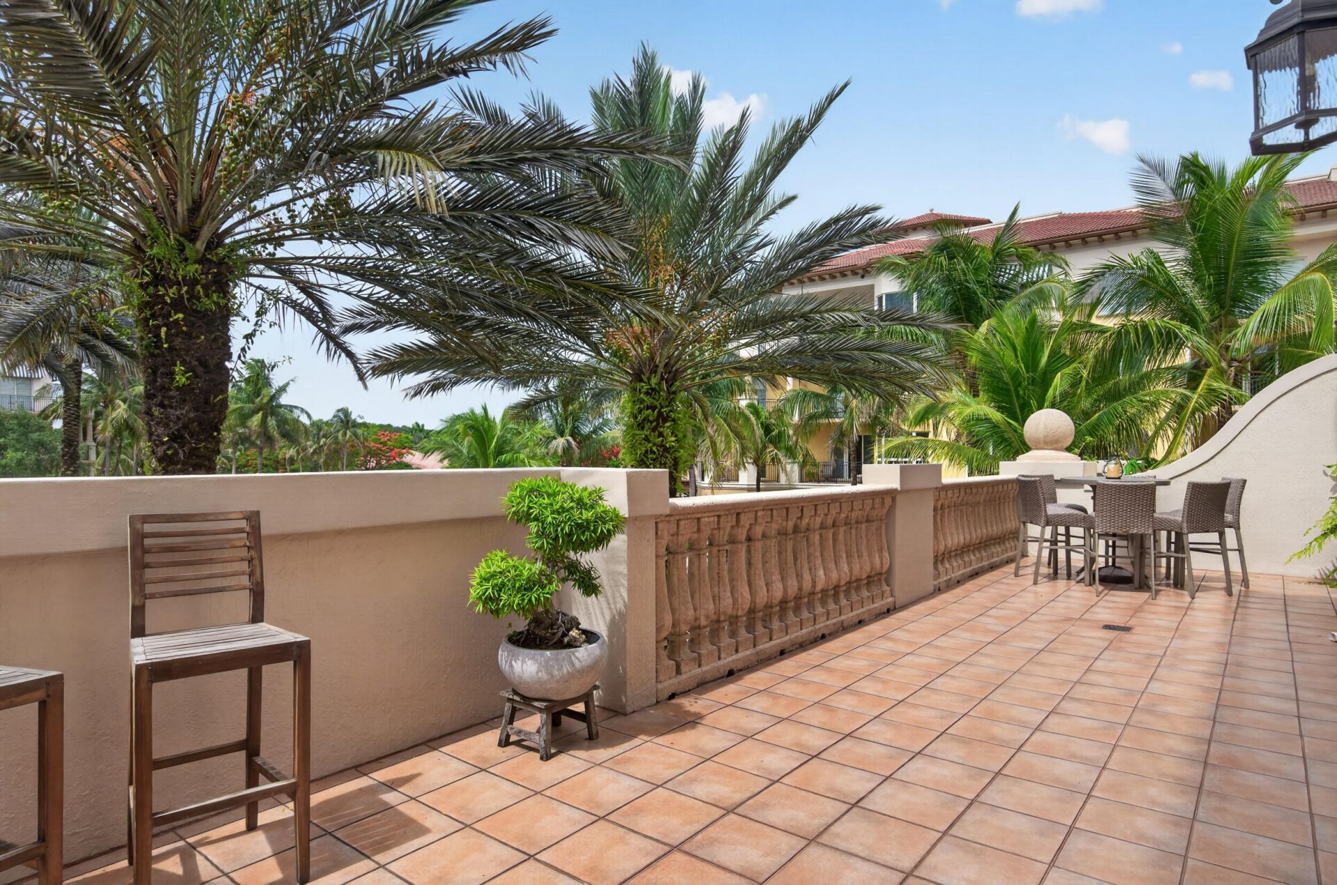 16102 Emerald Estates Drive, Unit 220, Weston, FL 33331 Photo