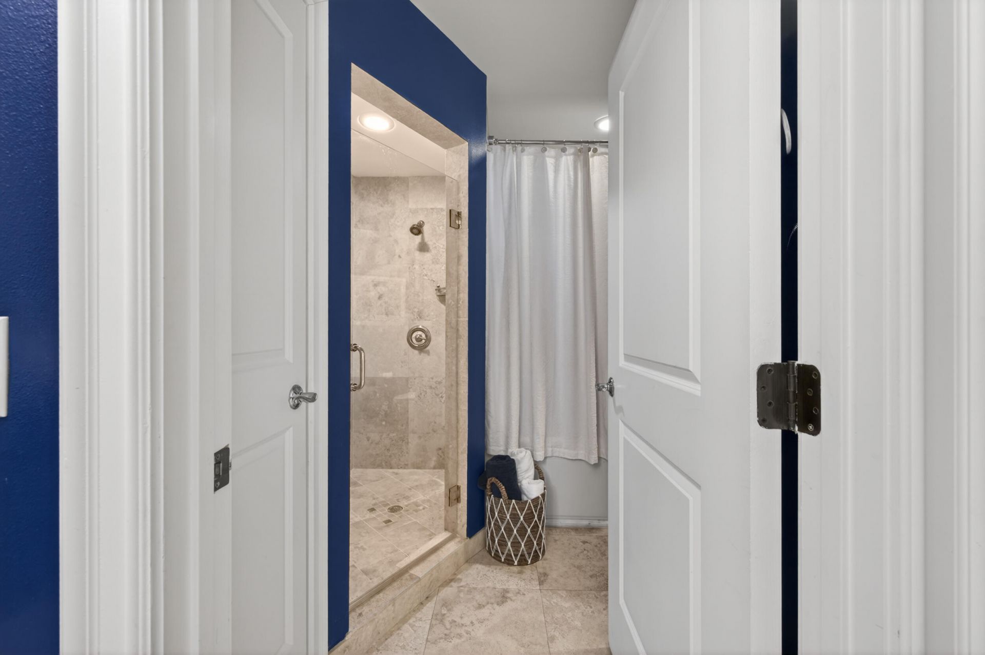 16102 Emerald Estates Drive, Unit 220, Weston, FL 33331 Photo