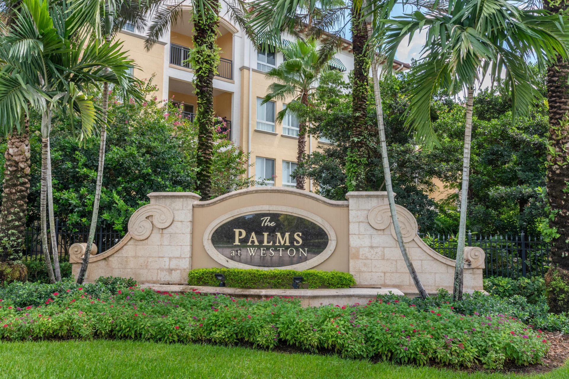 16102 Emerald Estates Drive, Unit 220, Weston, FL 33331 Photo