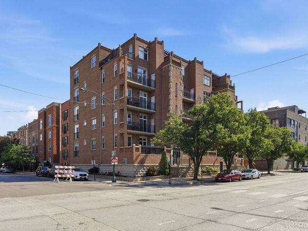 814 W Hubbard Street , Unit 4, Chicago, IL 60642