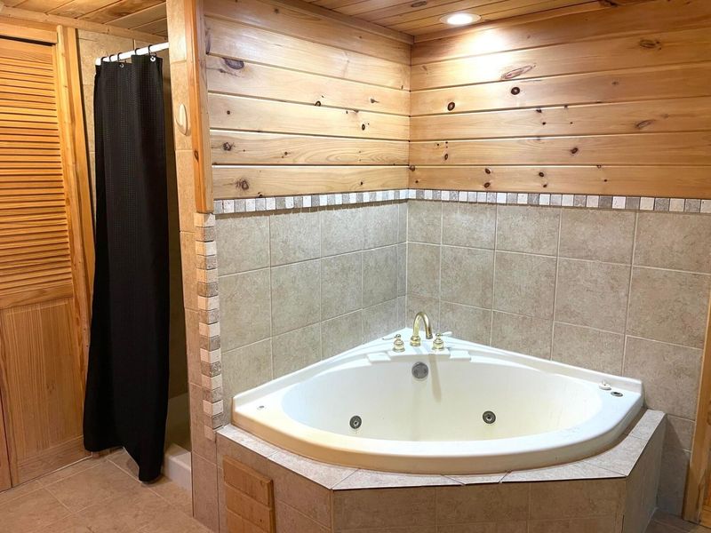15351 Berry Road, Logan, OH 43138 Photo 22