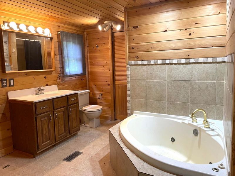 15351 Berry Road, Logan, OH 43138 Photo 23