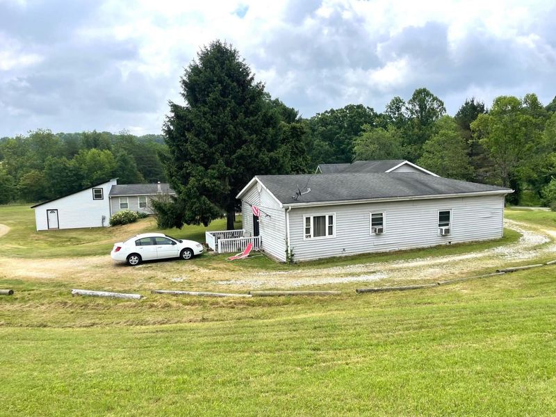 15351 Berry Road, Logan, OH 43138 Photo 42