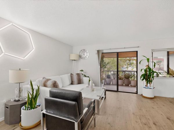 921 Country Club Drive SE, Unit APT G, Rio Rancho, NM 87124