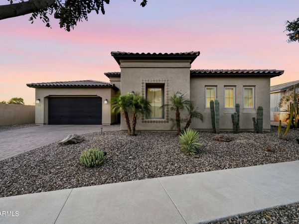 3010 E Desert Lane, Phoenix, AZ 85042