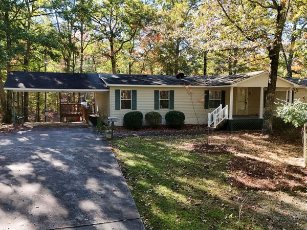 431 Paradise Valley Road, Cleveland, GA 30528