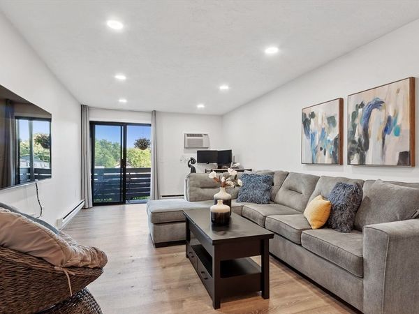 1205 Grafton St, Unit 26, Worcester, MA 01604