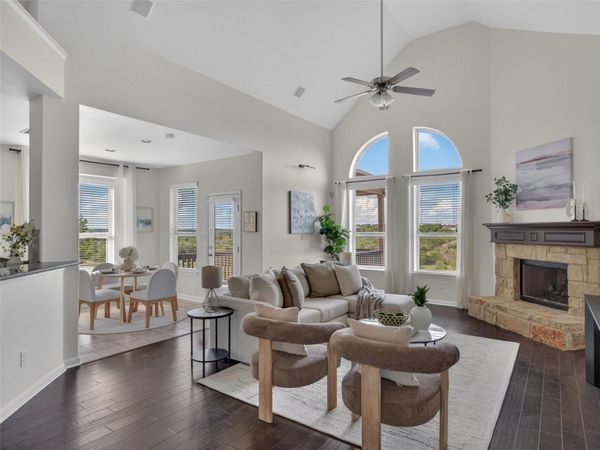 700 Ledge Stone DR, Austin, TX 78737