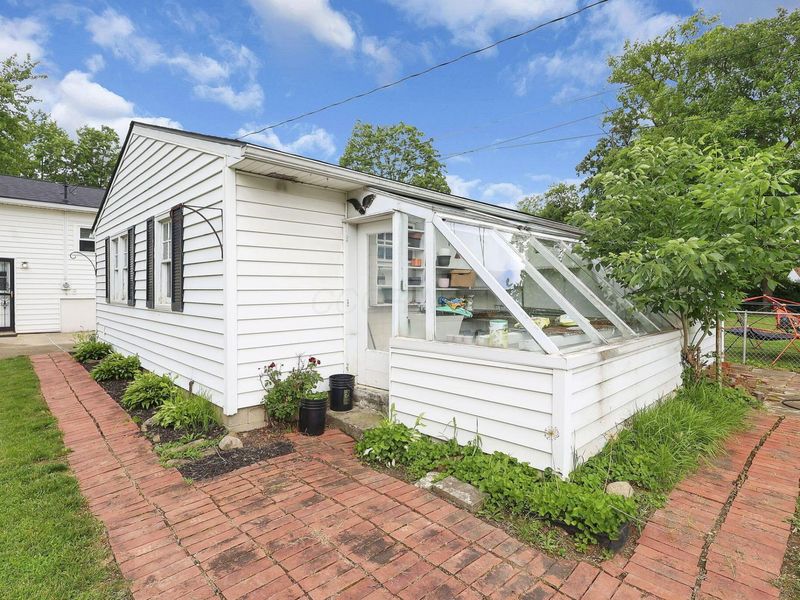 548 Empire Drive N, Columbus, OH 43230 Photo 48