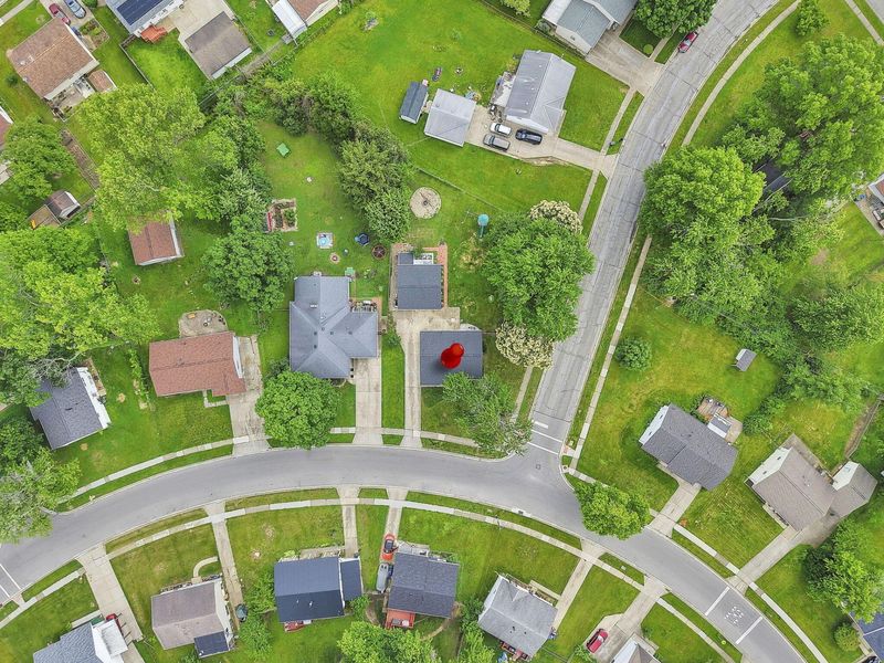 548 Empire Drive N, Columbus, OH 43230 Photo 7