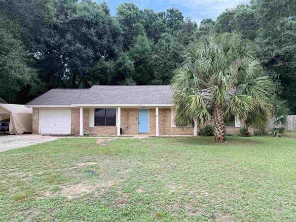 5128 Potomac Dr, Pace, FL 32571