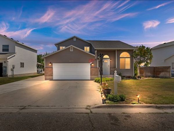 4251 W 5050 S, Roy, UT 84067