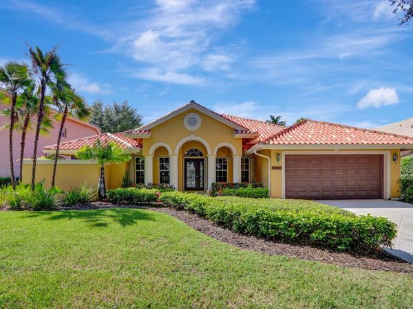 1097 Egret Circle N, Jupiter, FL 33458