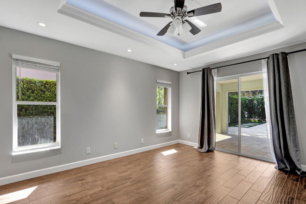 1097 Egret Circle N, Jupiter, FL 33458 Photo