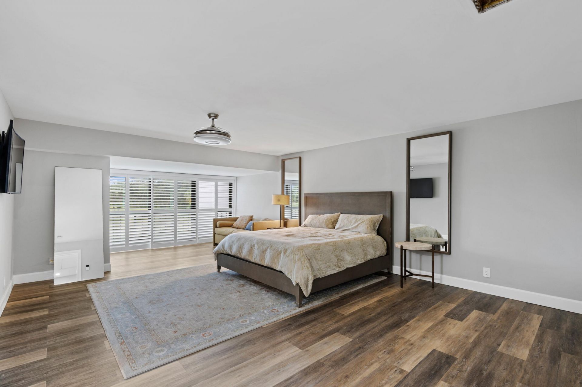 2435 Presidential Way, Unit G, West Palm Beach, FL 33401 Photo