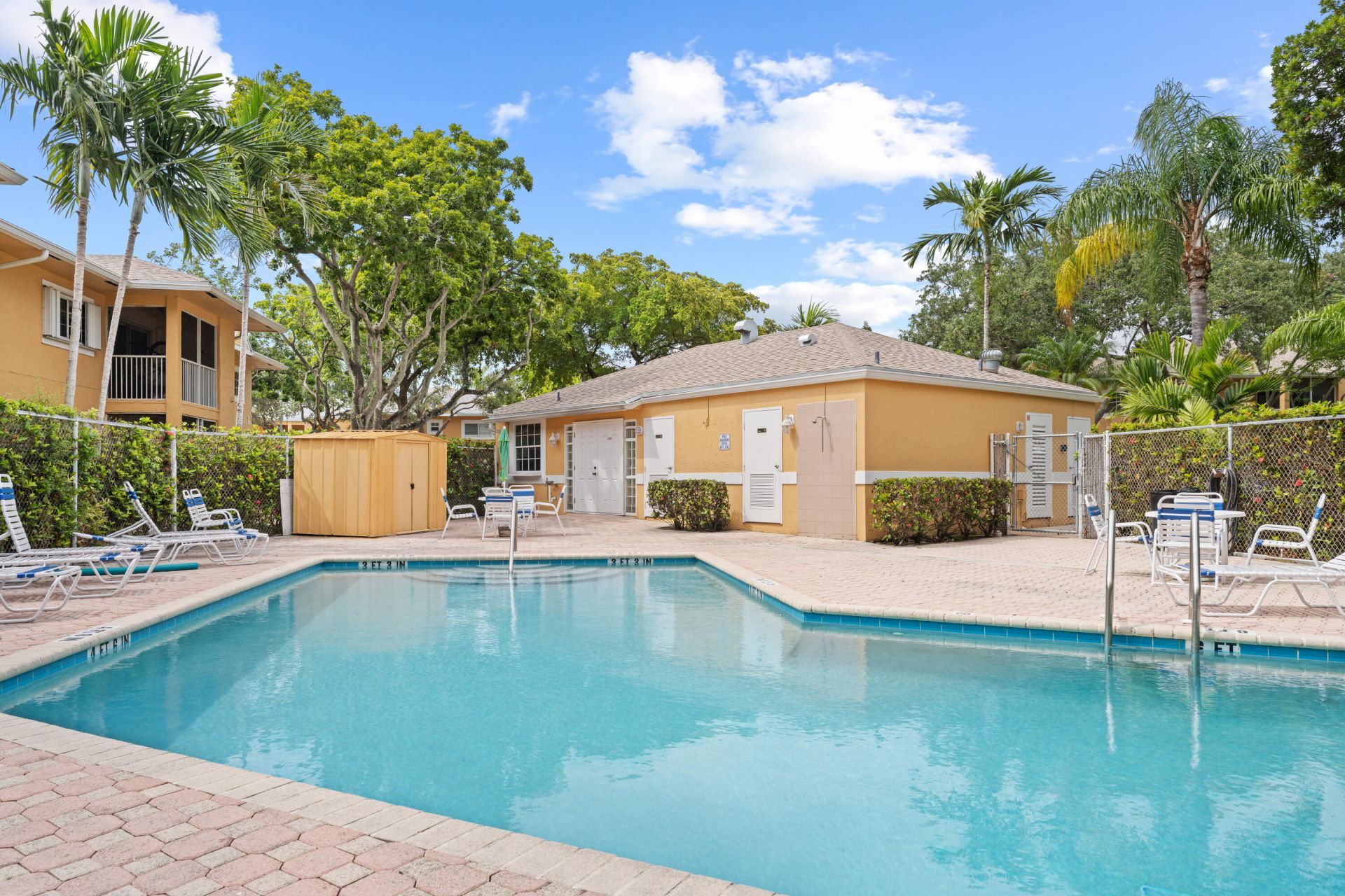 811 SE 4th Avenue, Unit C103, Dania Beach, FL 33004 Photo