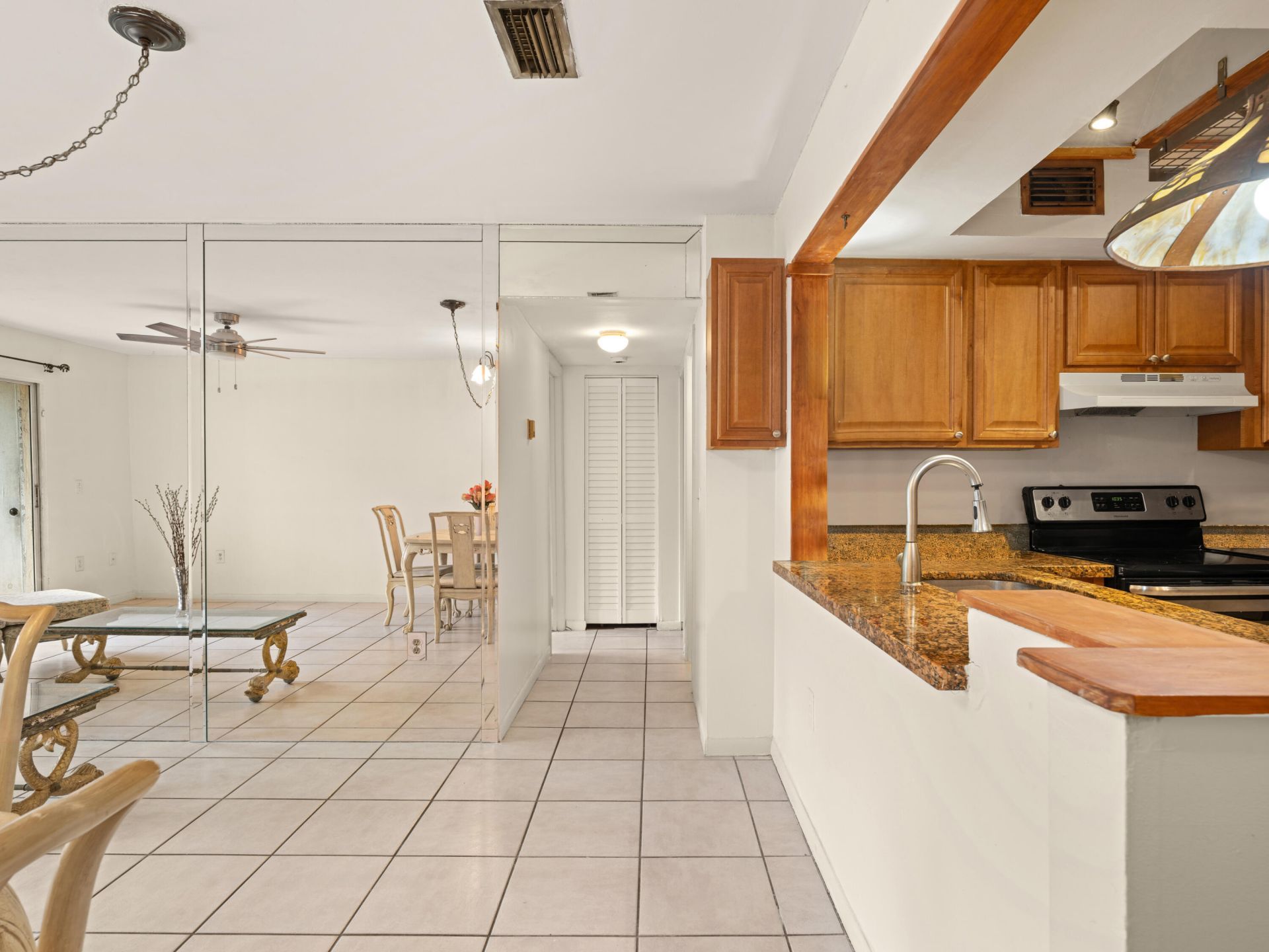 811 SE 4th Avenue, Unit C103, Dania Beach, FL 33004 Photo