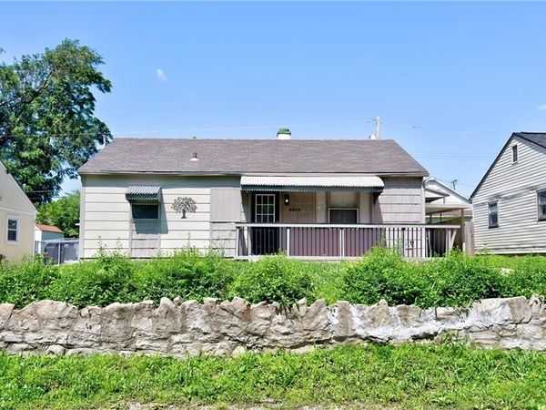 2312 Englewood Court, Independence, MO 64052