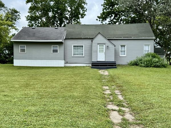 209 Pilot Street, Pilot Mound, IA 50223