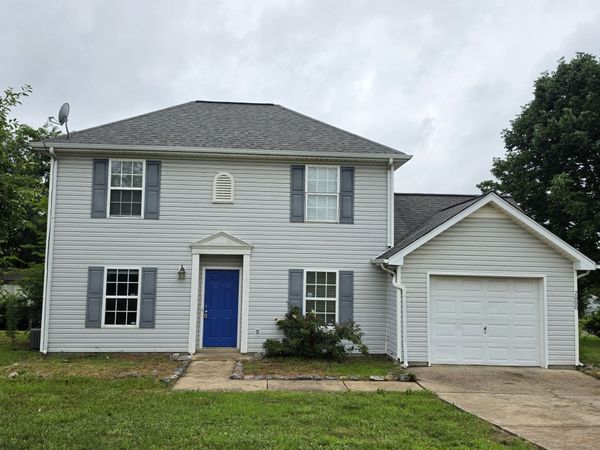 2000 Penmar Dr , La Vergne, TN 37086