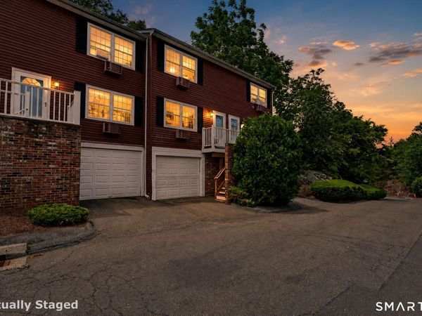 12 Camelot, Unit A2, Norwalk, CT 06850