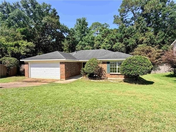 3332 Autumn Ridge Drive , Mobile, AL 36695