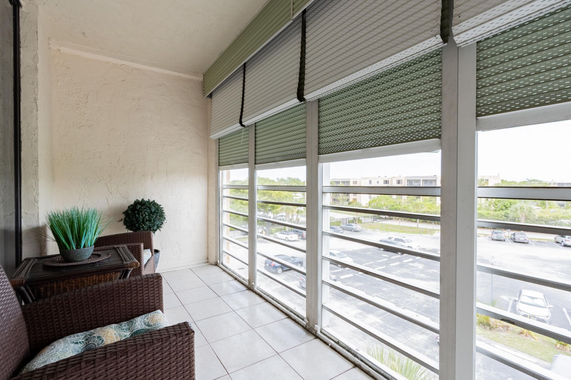 2811 Somerset Drive, Unit 412, Lauderdale Lakes, FL 33311 Photo