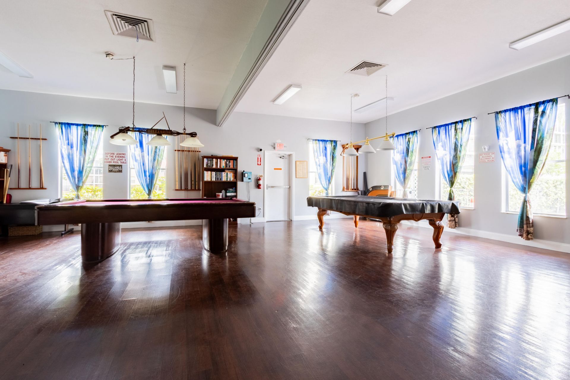 2811 Somerset Drive, Unit 412, Lauderdale Lakes, FL 33311 Photo