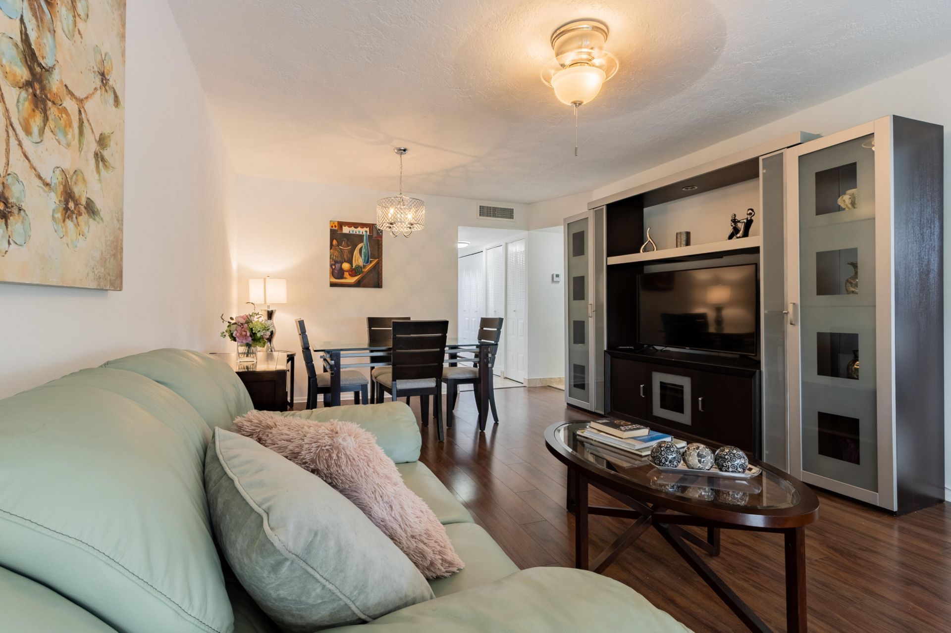 2811 Somerset Drive, Unit 412, Lauderdale Lakes, FL 33311 Photo