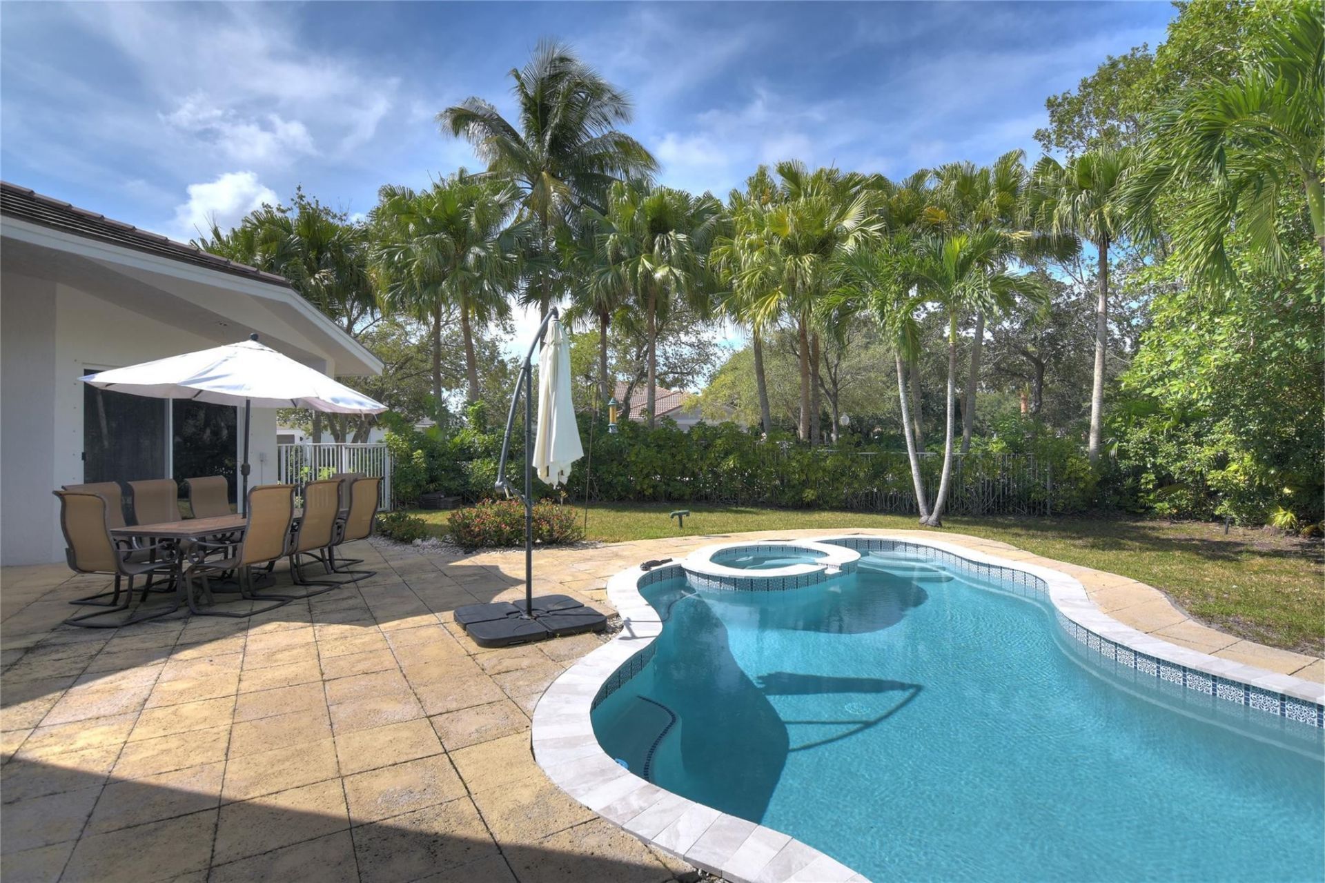 1125 Waterside Circle, Weston, FL 33327 Photo