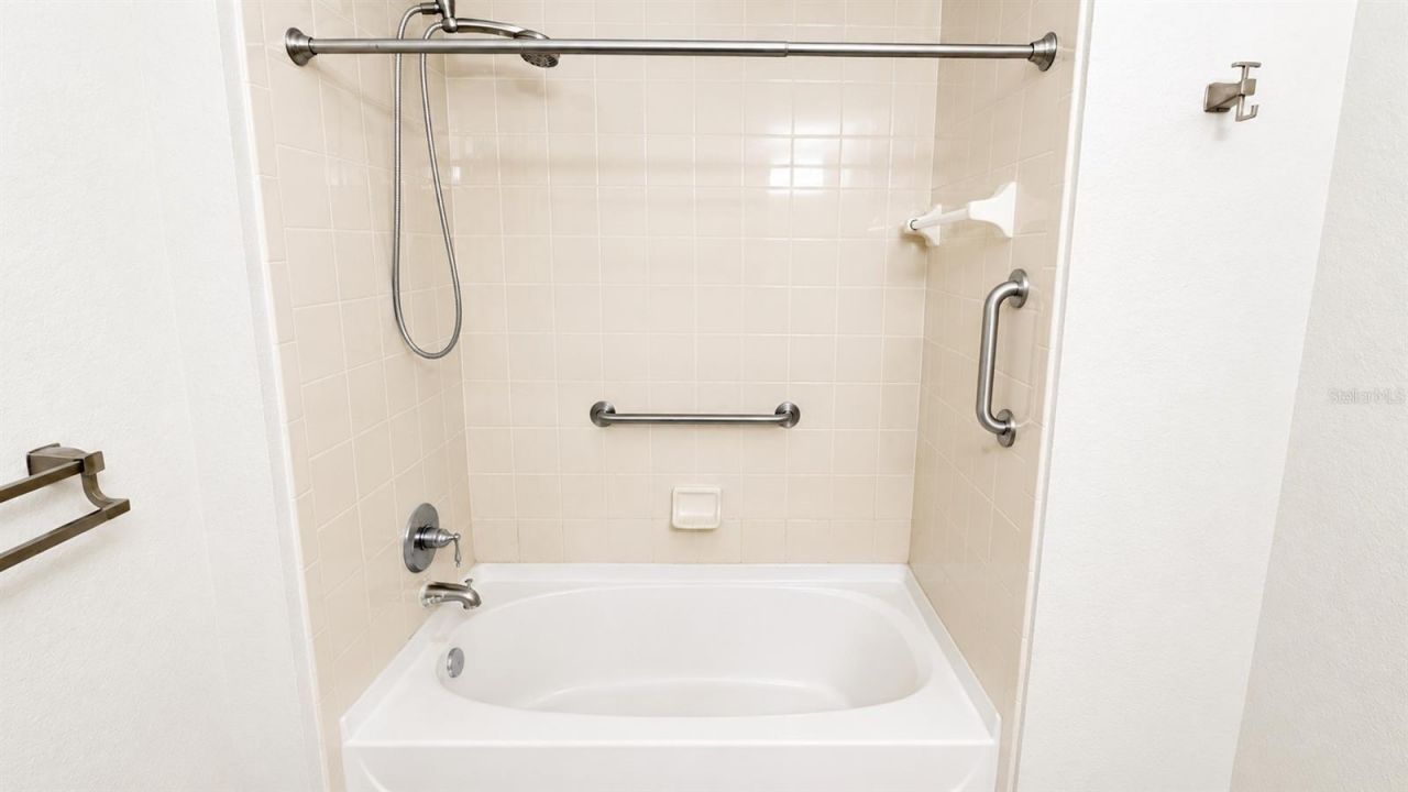 1064 N Tamiami Trail, Unit 1304, Sarasota, FL 34236 Photo
