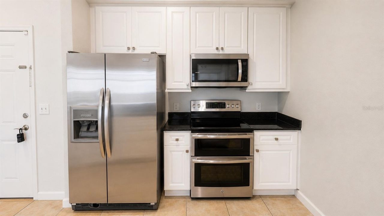 1064 N Tamiami Trail, Unit 1304, Sarasota, FL 34236 Photo